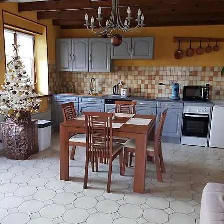 Les Souchottes, Charmante Maisonnette Apartment Bulligny