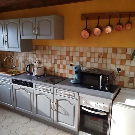 Les Souchottes, Charmante Maisonnette